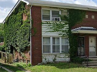 72 W 140th St, Riverdale, IL