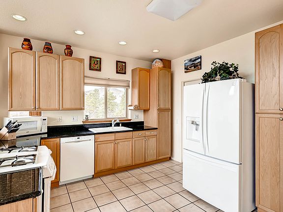 Large Open Kitchen