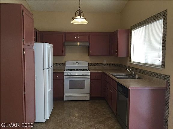 3rd image of 1876 Ann Greta Dr