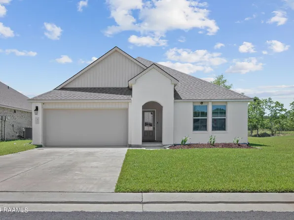 127 Harvest Ln, Crowley, LA 70526