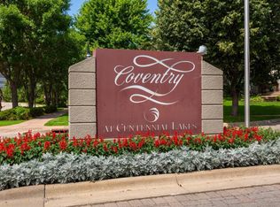 402 Coventry Ln, Edina, MN 55435