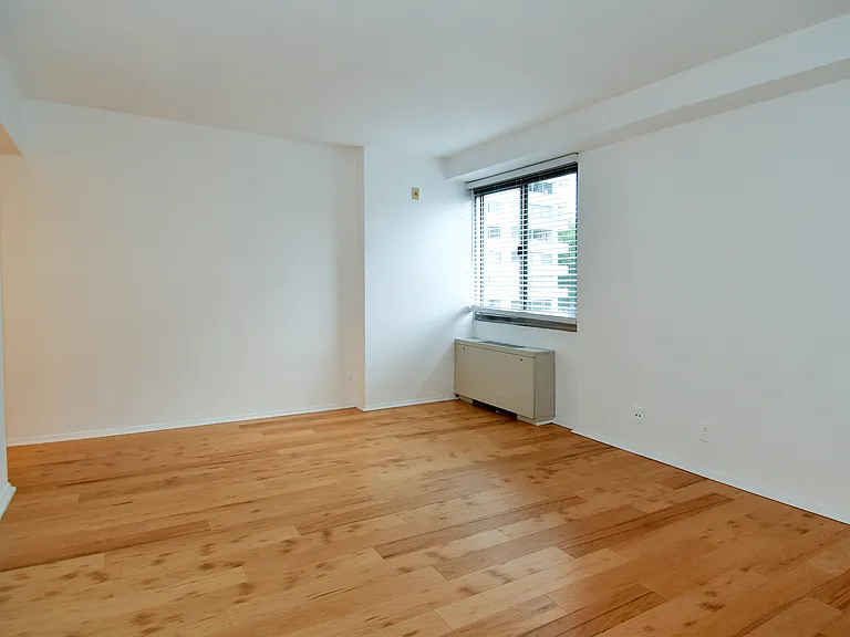4515 Willard Ave #1201S — Photo 18