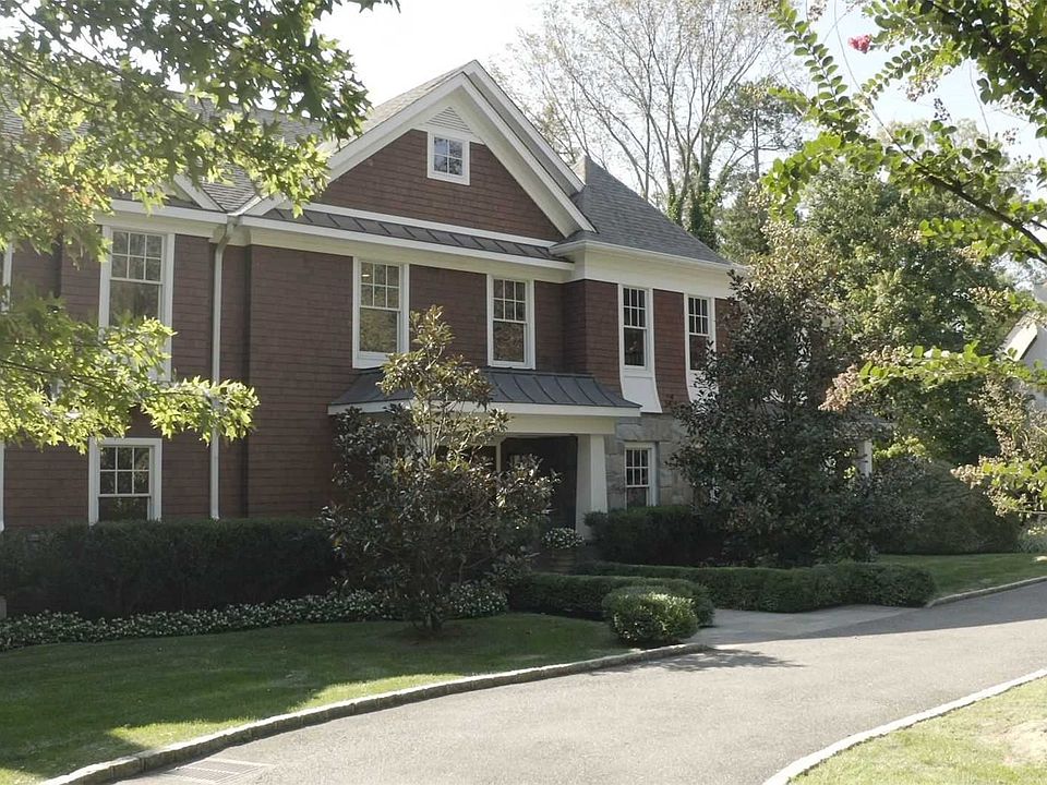 1st image of 22 Vista Dr