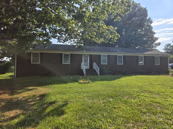 13935 Cool Springs Rd