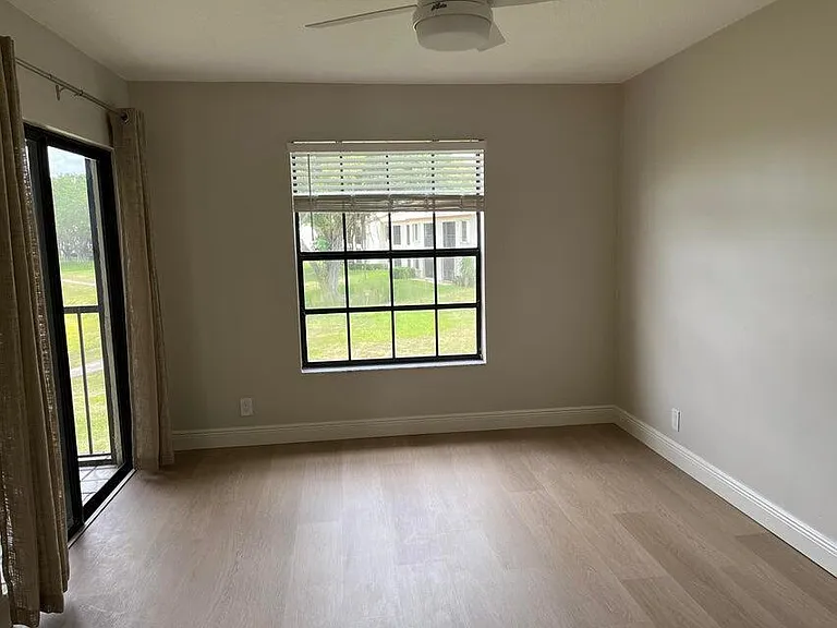 315 Palmwood Pl #2170 — Photo 11