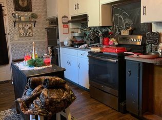 575 Uchee Rd, Hatchechubbee, AL 36858