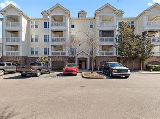 2244 Ashley Crossing Dr UNIT 222, Charleston, SC 29414