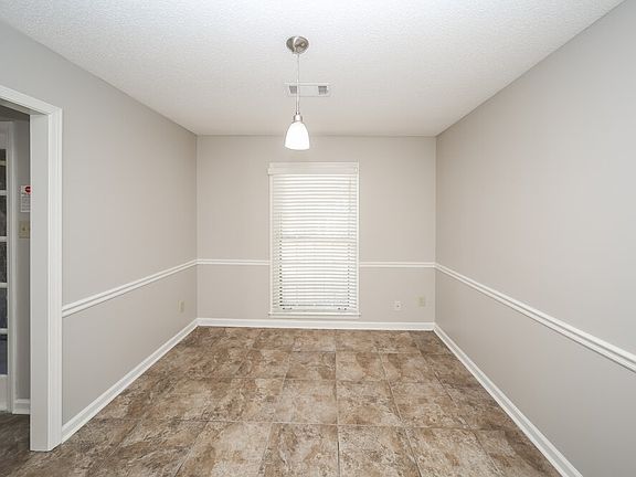 5th image of 4481 Tracy Lynn Dr