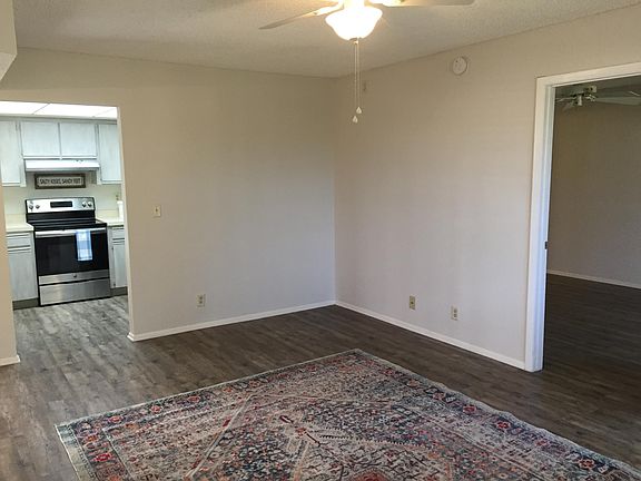 2nd image of 1529 SE Royal Green Cir #204