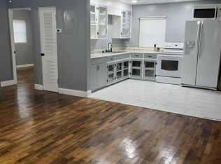 1412 E Voorhis Ave, Deland, FL 32724