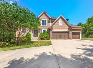 9919 Howard Rd, Lees Summit, MO 64086