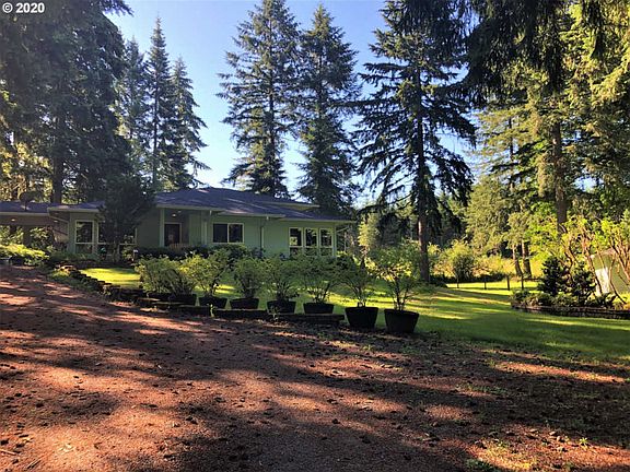 2nd image of 15705 NE 270th St
