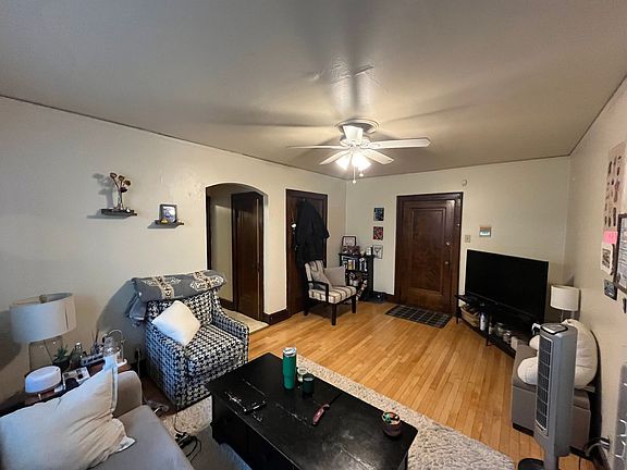 3rd image of 2637 N Cramer St #4