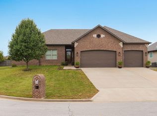 3339 N Tea Olive Ct, Springfield, MO 65803
