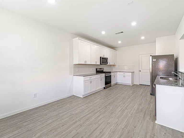 23422 Wagon Cart Rd — Photo 5