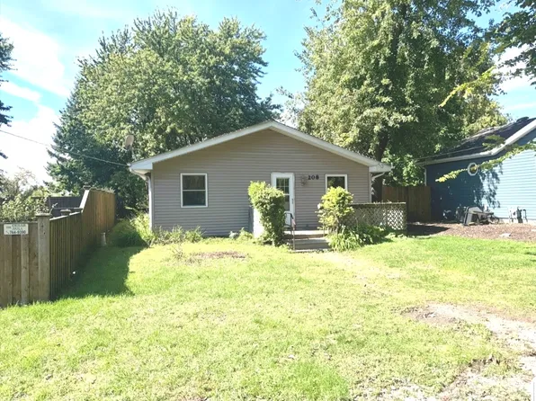 208 W Wapella St, Minooka, IL 60447