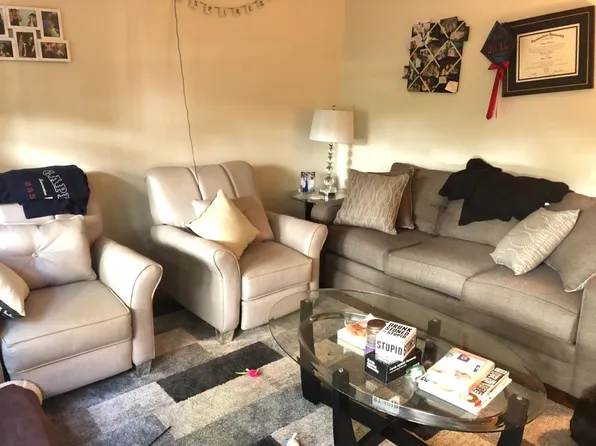 31 Lancaster Ter, Brookline, MA 02446