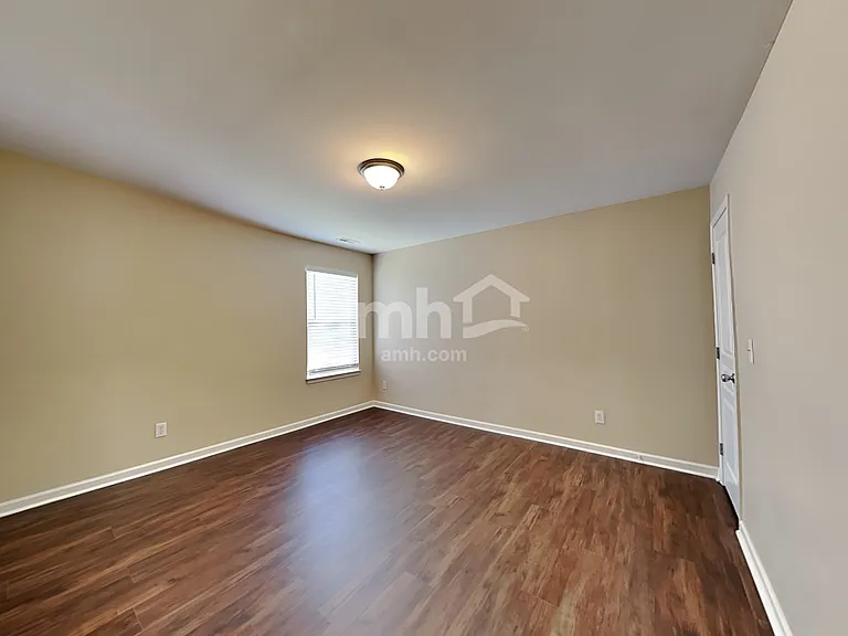 1748 Main Divide Dr — Photo 22