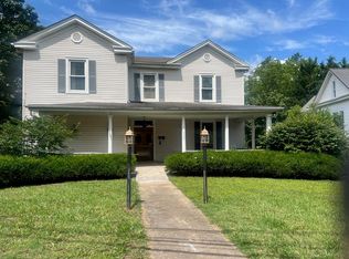 238 N Main St, Chatham, VA 24531