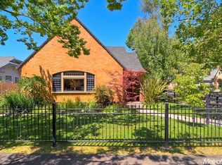 3583 N St, Sacramento, CA 95816