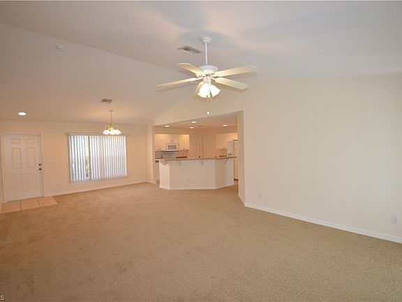 4th image of 2807 44th St SW