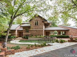 160 Renfrew Dr, Athens, GA 30606