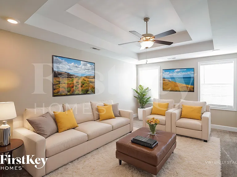 1086 Whitney Dr — Photo 10