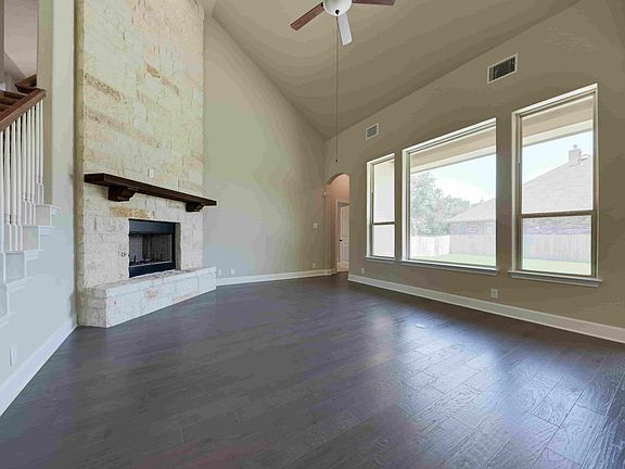 Sunday Creek at Kinder Ranch - Procaccino Interior Image 5