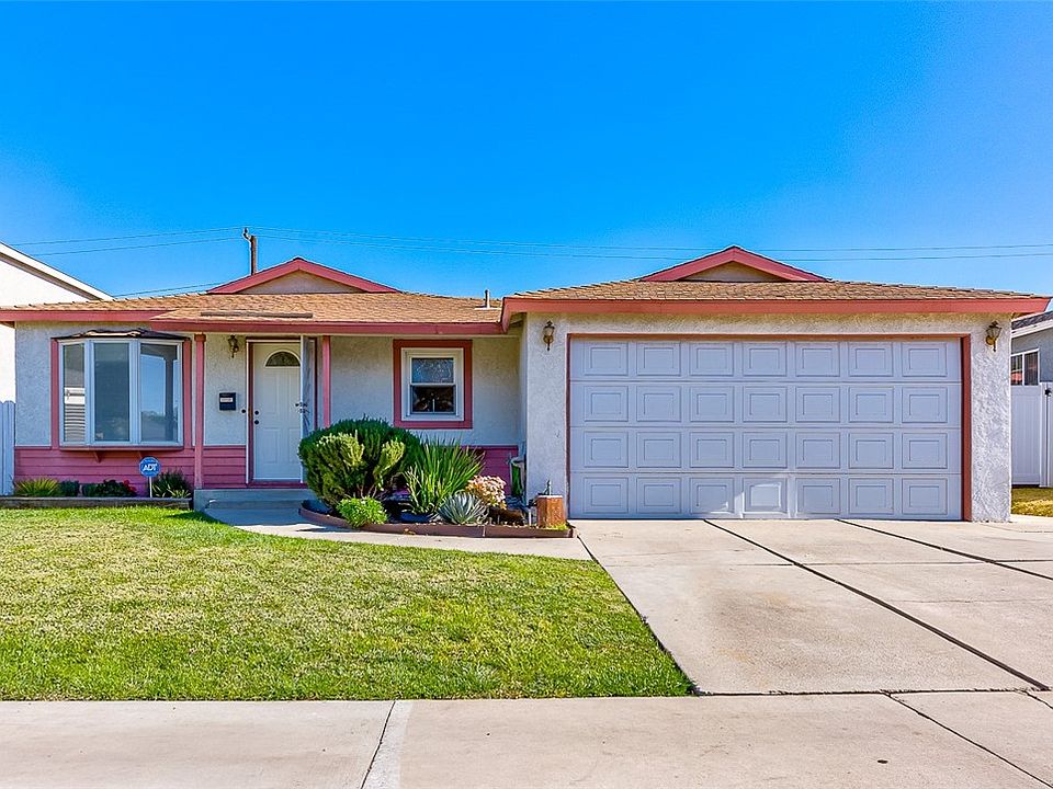 1st image of 11918 Los Coyotes Ave