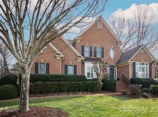 6925 Troika Ct, Charlotte, NC 28277