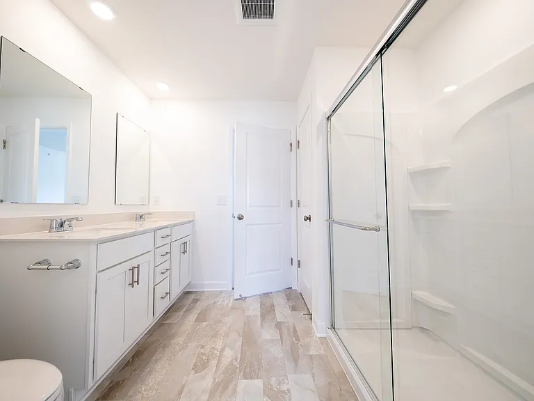 15004 Ahena Curv — Photo 15