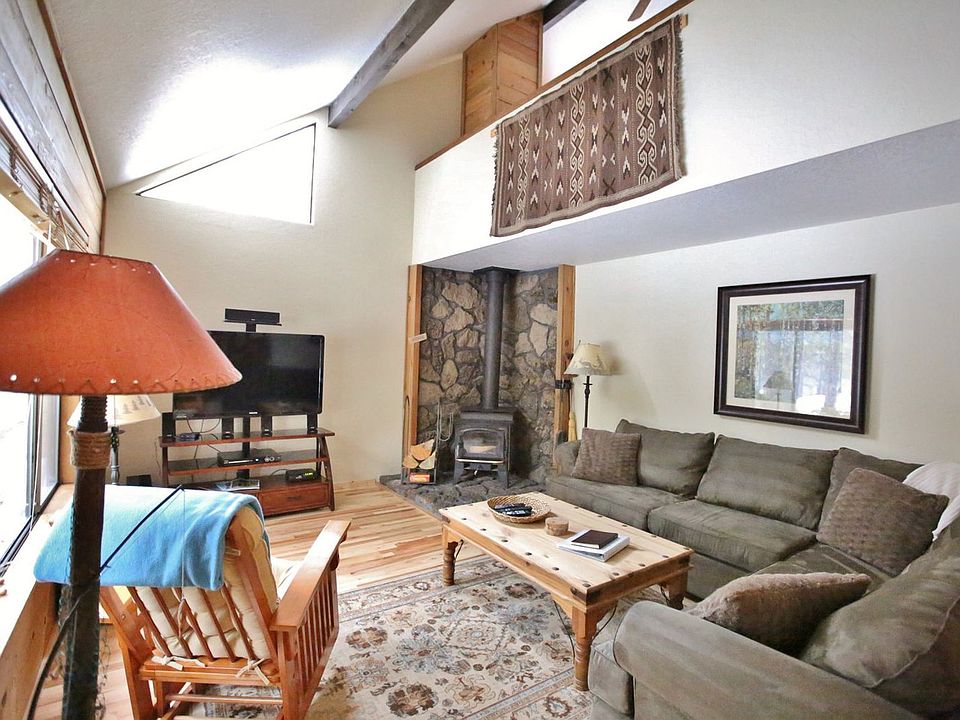1st image of 3 Leisure Ln #Id1247506p