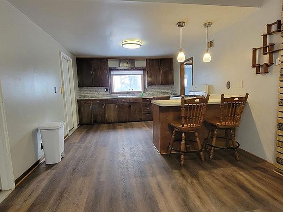 5th image of w777 county Rd M