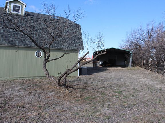 5th image of 107 Turquoise Dr
