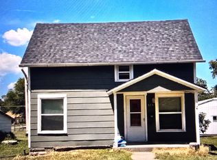 505 E 9th St, Concordia, KS 66901