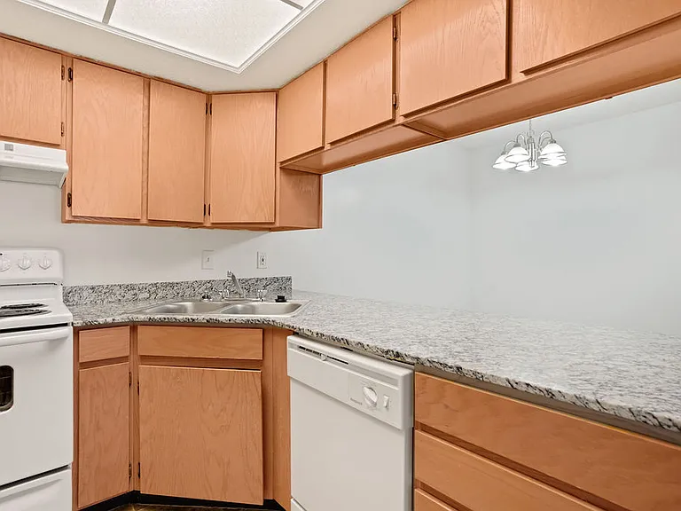 Stonebridge Apartments — Photo 5