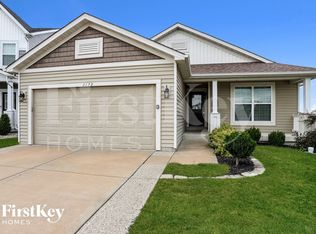 3173 Stowe Lndg, Saint Charles, MO 63301