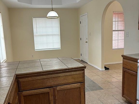 4th image of 7553 Pecan Ave