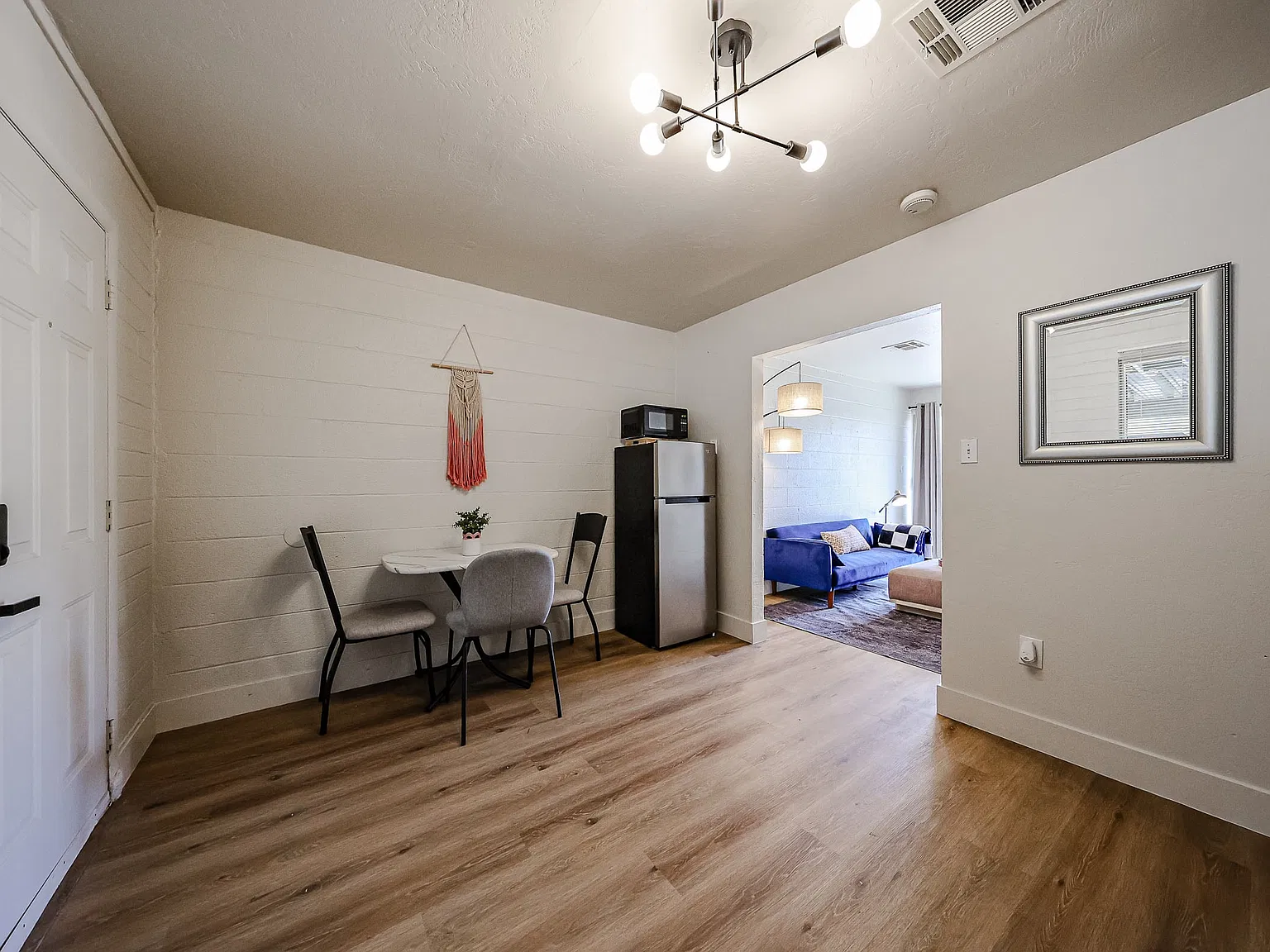 1 bed, 650 sqft, $1,450 — Photo 2