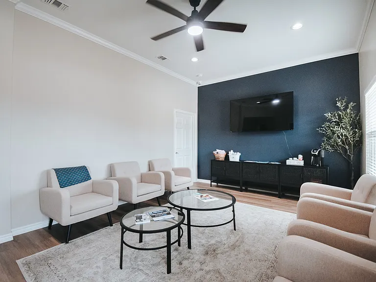 The Villas Apartments — Photo 46