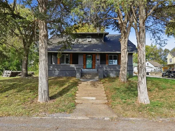 1894 Glendale Ave, Kansas City, KS 66104