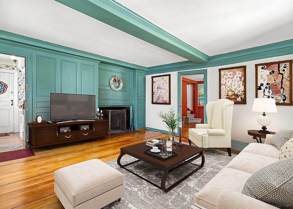 1st image of 125 Derby St #D