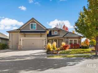 4530 N Mendelson Ave, Meridian, ID 83646