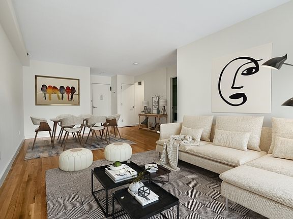 4th image of 101 W 15th St APT 514