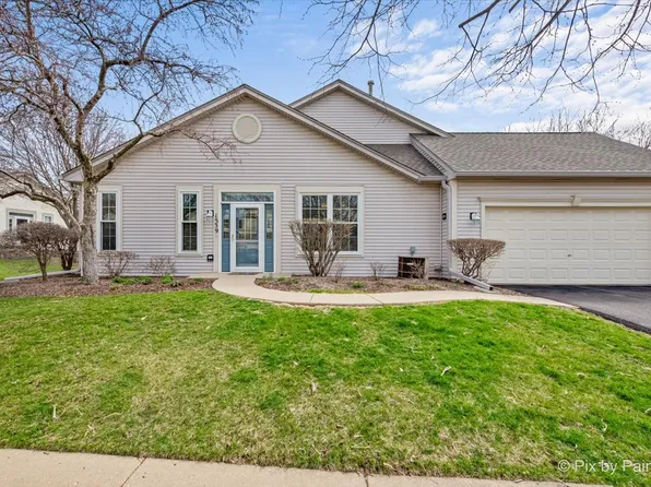 1539 Keystone Ct #1539, Elgin, IL 60120