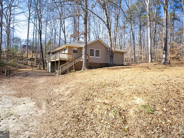 3939 Hillside Ln, Douglasville, GA 30135