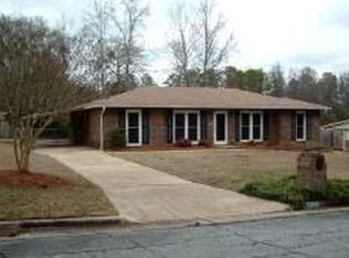 5209 Gay Meadow Dr, Columbus, GA 31909