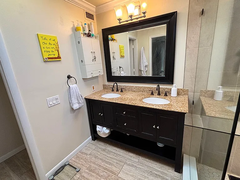 4950 Bayshore Blvd #28 — Photo 17
