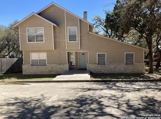 1203 Pebble Beach Rd, Lakehills, TX 78063