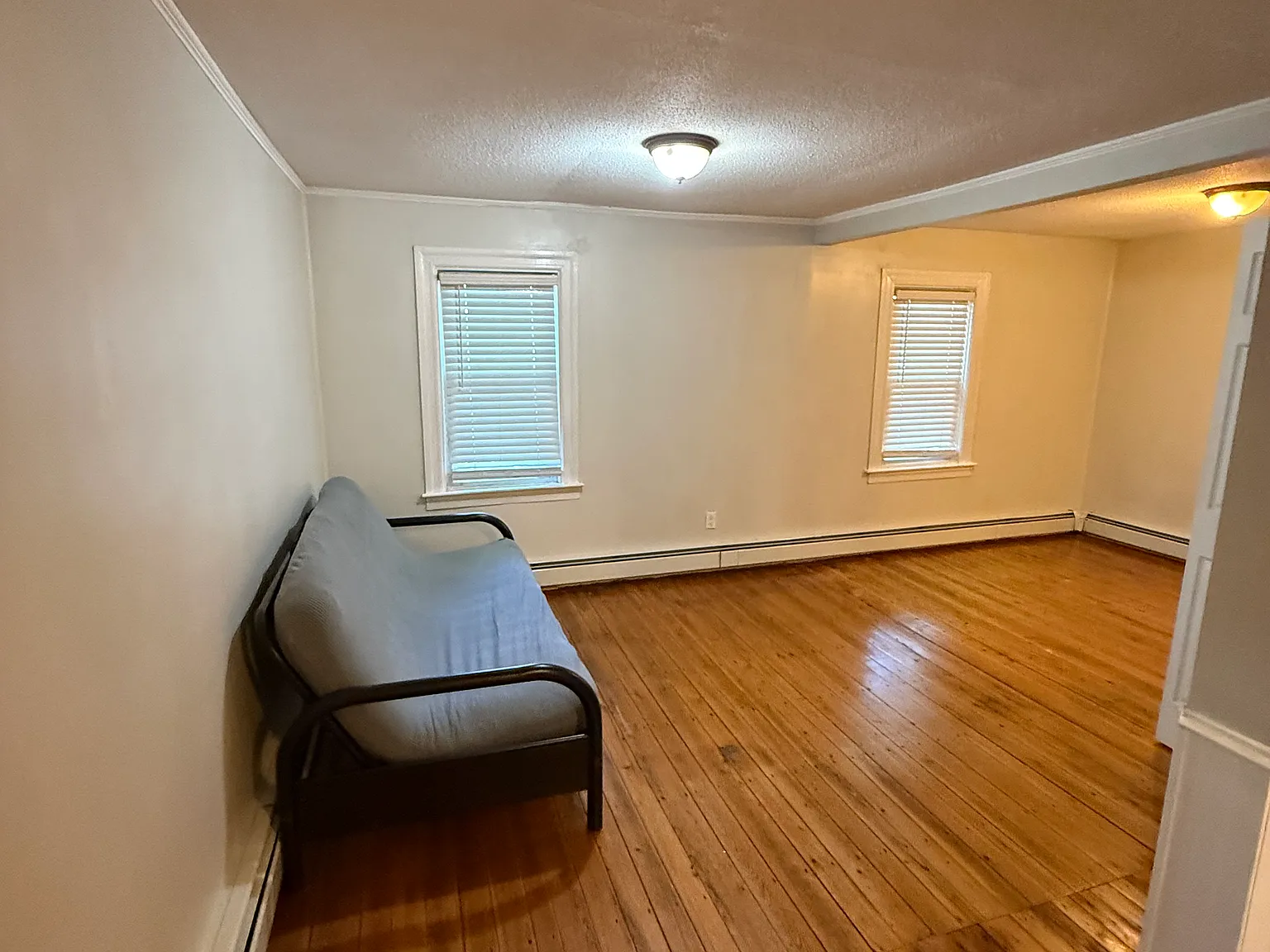 Studio, 350 sqft, $1,550 — Photo 2